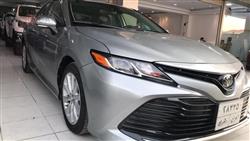 تۆیۆتا کامری